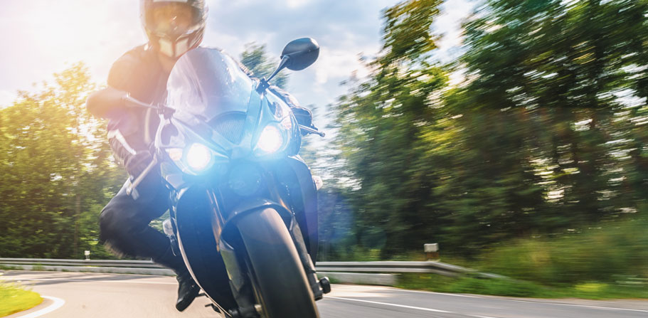 qué carnet necesito para conducir una moto